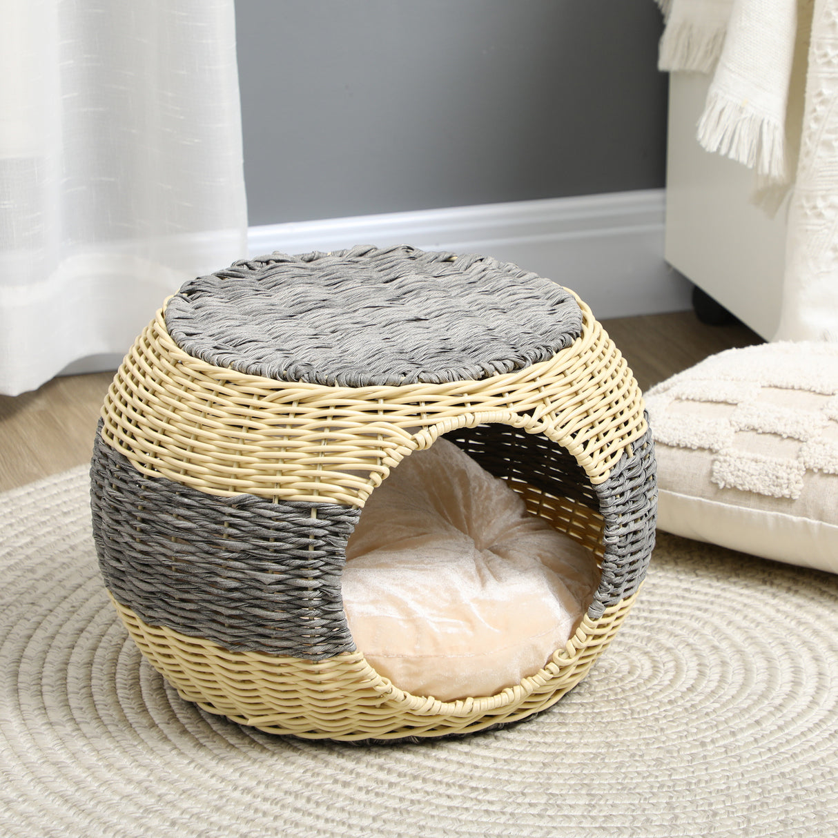 Elegant Wicker Cat House with Soft Washable Cushion, ?40 x 30cm
