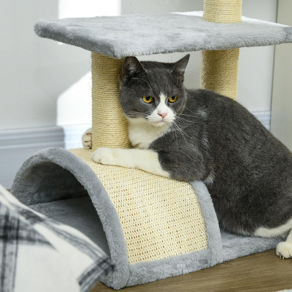 Multi-level Cat Tree with Sisal Scratching Post, 72cm - Light Grey - Cat Trees - Purr Wish