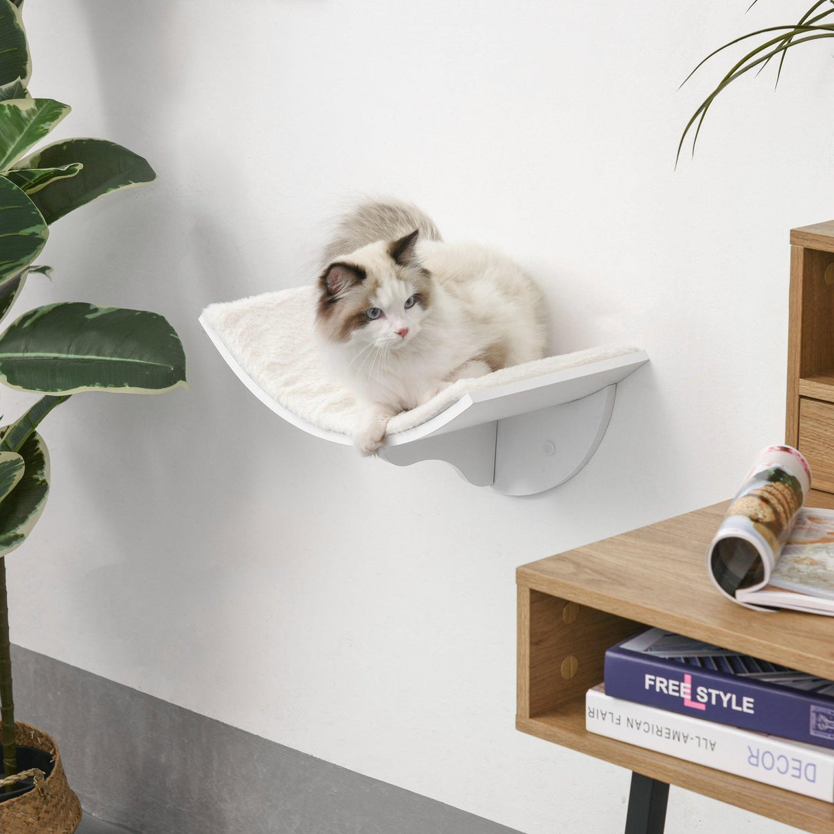 Wall-Mounted Curved Cat Perch Grey - Cat Walls - Purr Wish